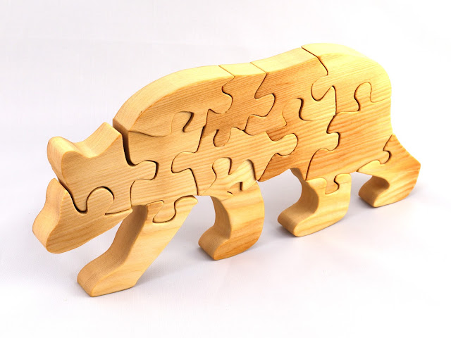 Wood Bear Puzzle, Handmade and Finished with Mineral Oil and Beeswax, Freestanding with 15 Interlocking Pieces