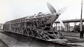 Schienenzeppelin estructura