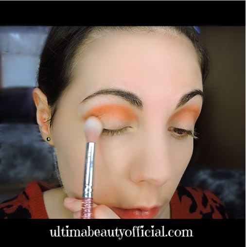 Ultima Beauty blending "Buttercream" with a fluffy brush