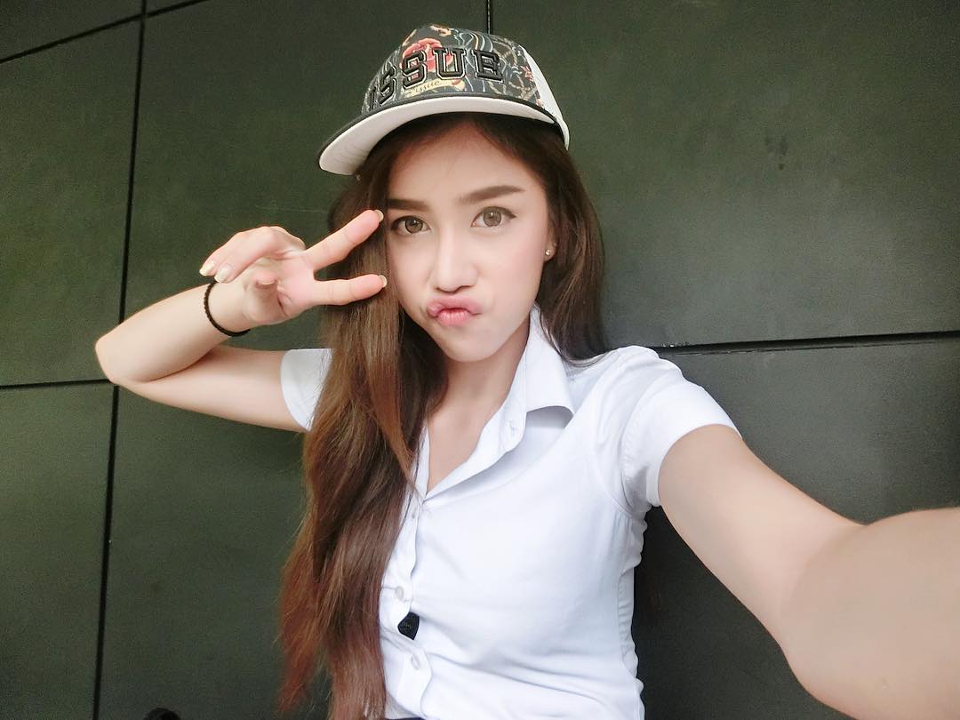 Apitsada Jarernsuk most beautiful Thai ladyboys instagram pictures
