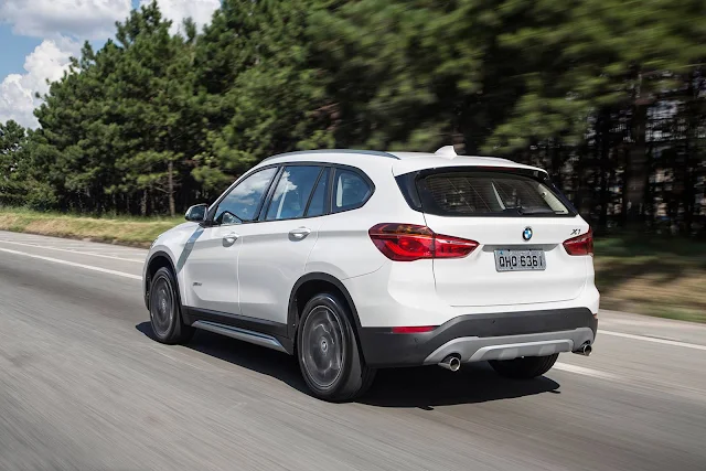 Novo BMW X1 2016