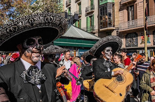 Pasacalle mariachis rambla Barcelona