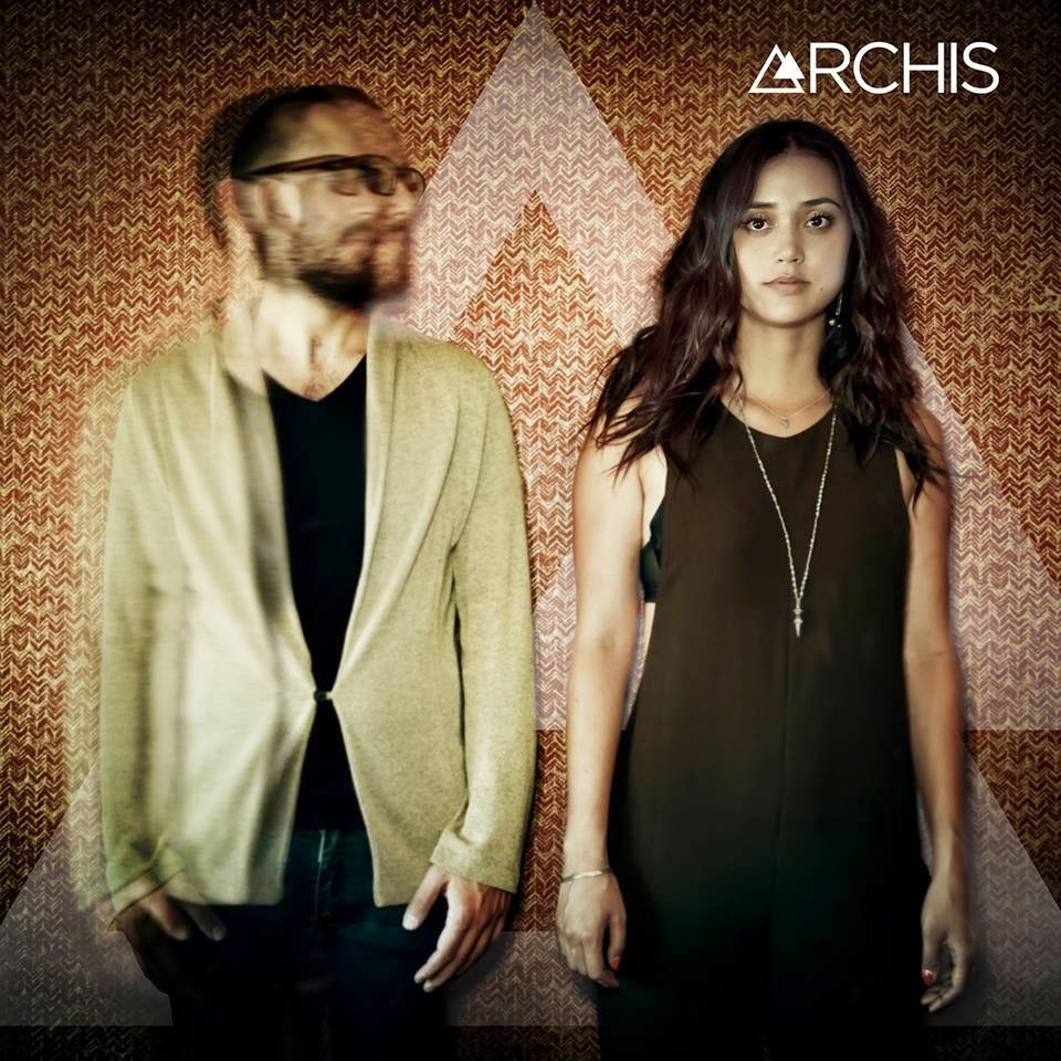 ARCHIS revela sua aura pop medieval no single ‘Let Me Love’