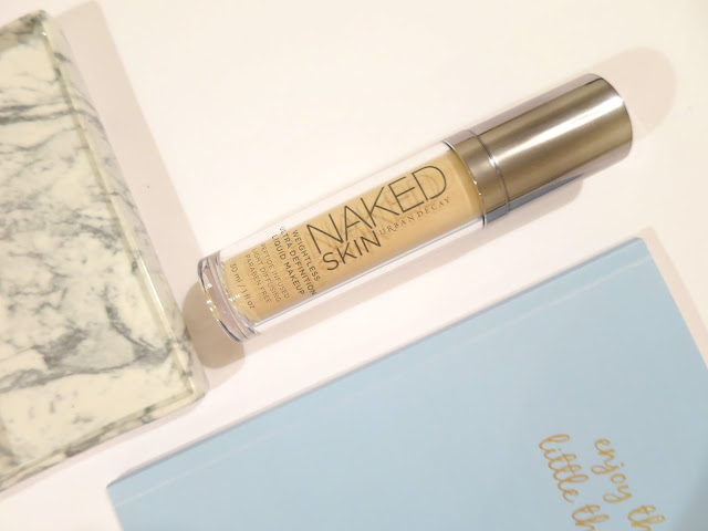 Urban Decay Naked Skin foundation base make up