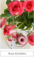 http://kristallzauber.blogspot.de/2015/07/rezept-kleine-feine-rosa-kuchlein.html