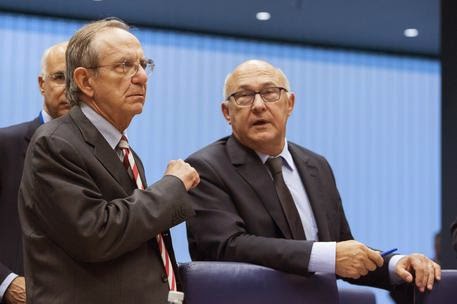 Legge Stabilità. Padoan: "Trasparenza, evitare speculazioni". Oggi governo risponde a Ue