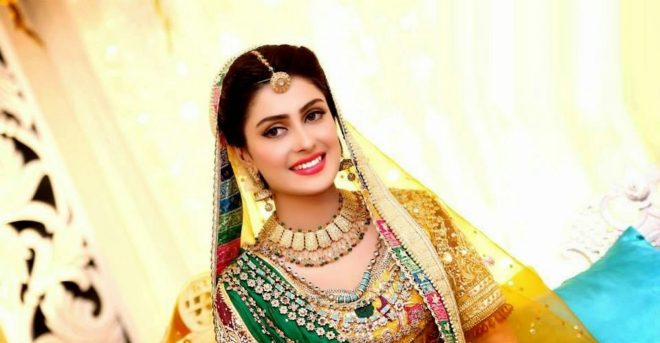 Ayeza Khan Wiki, Biography, Dob, Age, Height, Weight, Husband and More