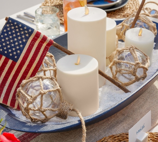 Coastal Table Centerpiece Vignette