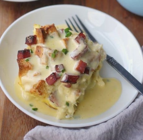 OVERNIGHT EGGS BENEDICT CASSEROLE #dinner #breakfast