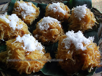 Ingin membikin masakan ringan anggun kukus tradisional dari olahan singkong  Resep Sawut Singkong Kukus Gula Merah