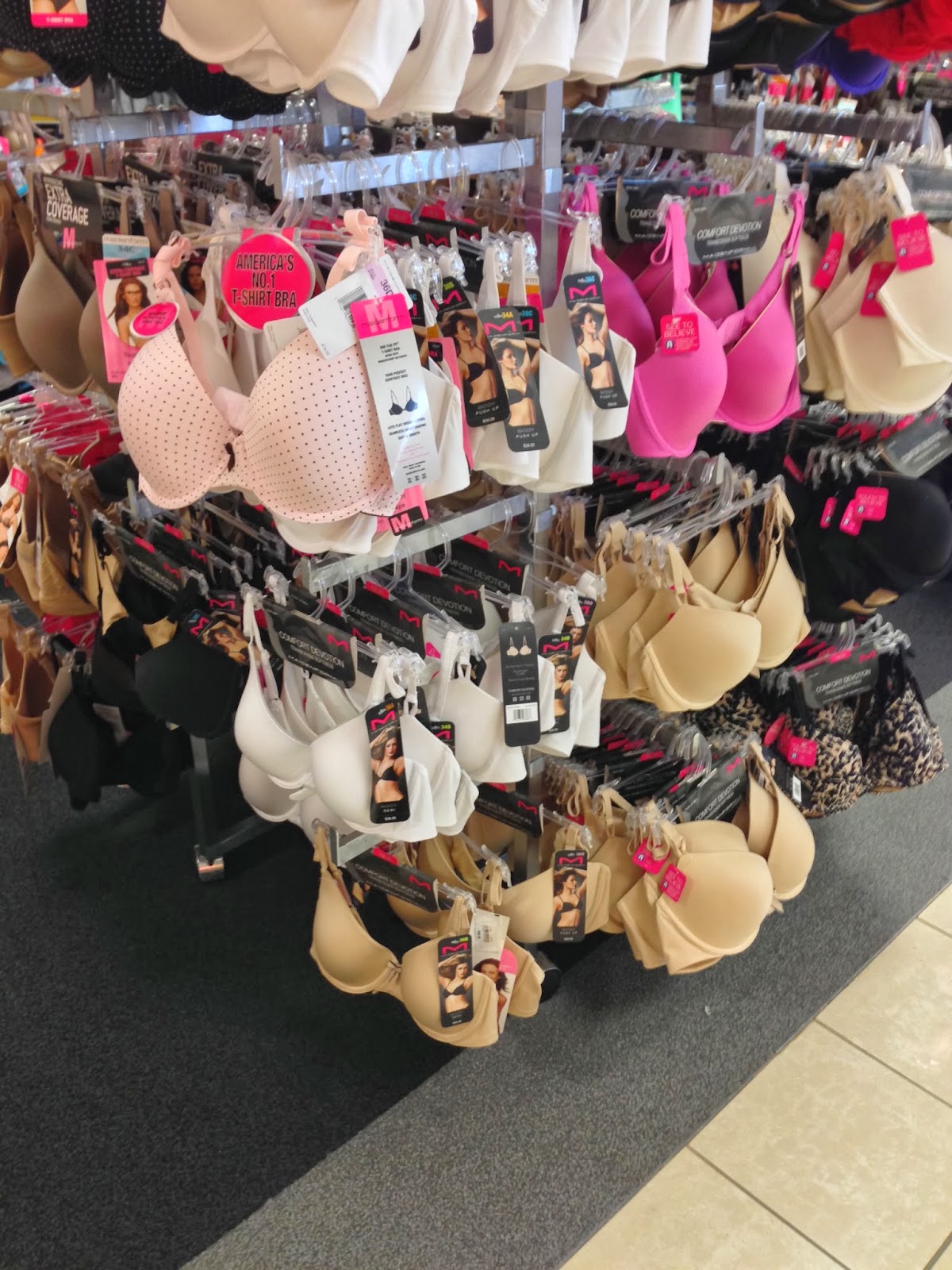 It's Fun 4 Me!: Bra Shopping: My Love/Hate Relationship