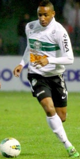 Rafael Silva atuando pelo Coritiba.