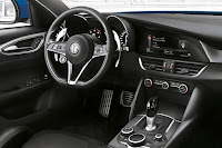 Alfa Romeo Giulia Veloce (2017) Dashboard