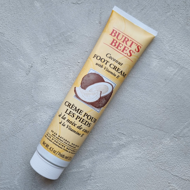 Burt’s Bees - Coconut Creme