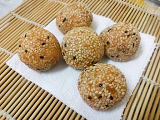 Kuih Bom Bijan Sukatan Cawan