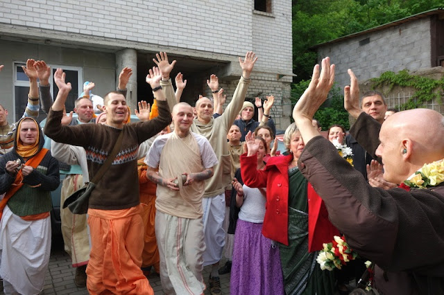Sankarshan Das Adhikari Ecstatic Arrival in Kaunas, Lithuania 8