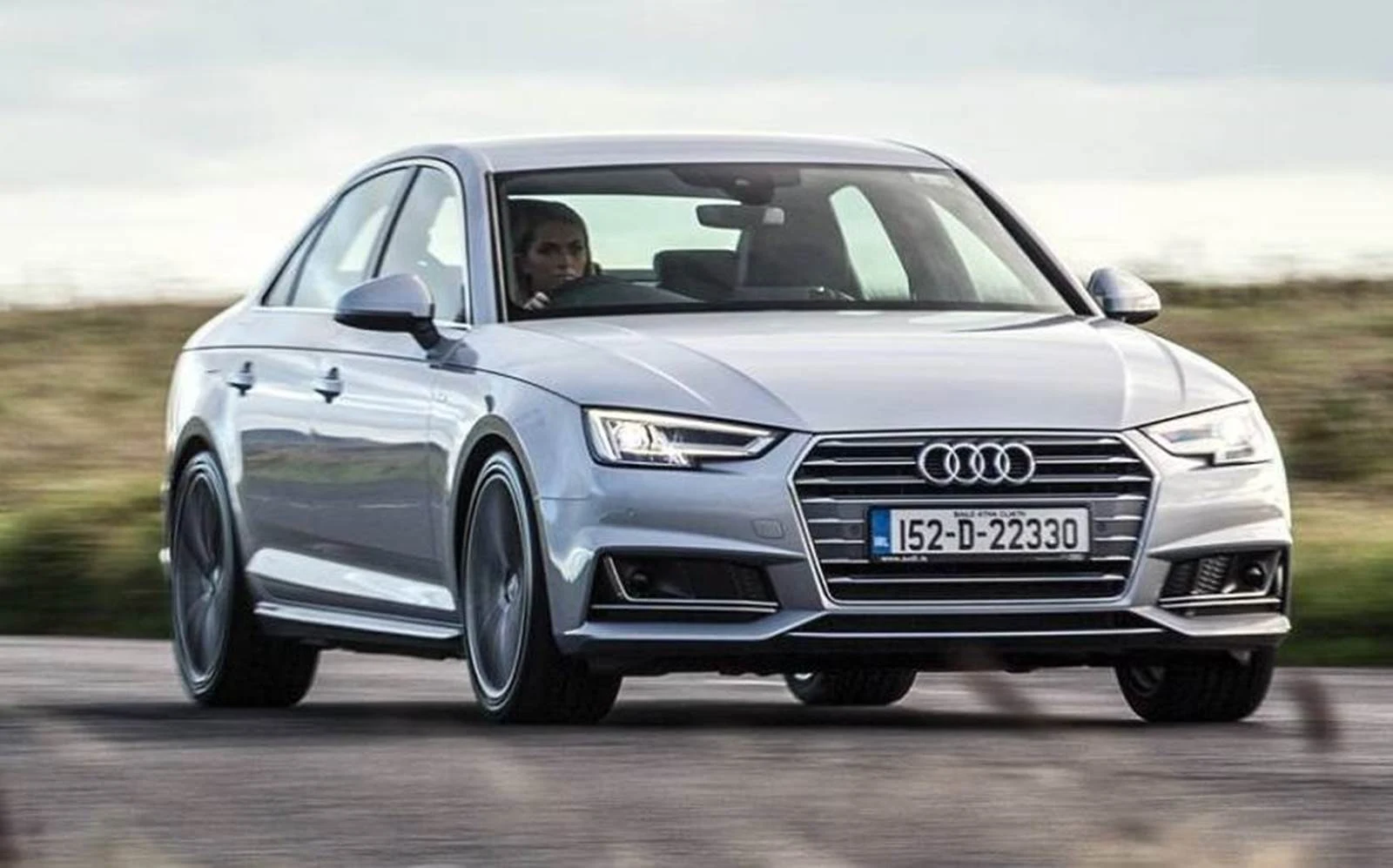 novo Audi A4 2016