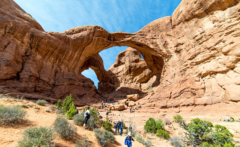 15 Beautiful Colorado Parks You Can Still Visit While Social Distancing