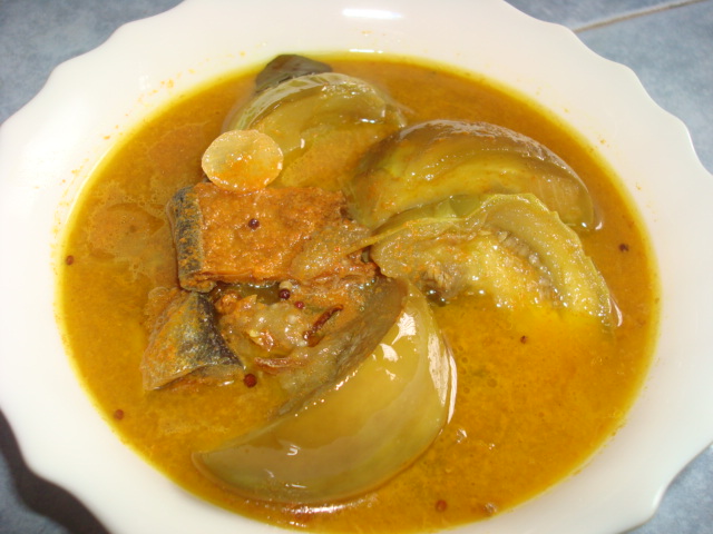 Resipi : Gulai Tumis Darat Terung dan Ikan Talang Masin | JaJa'Z