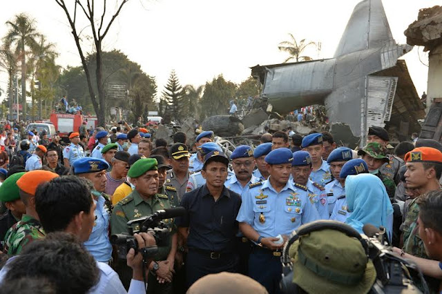 Gubsu Pantau Langsung Penanganan Kecelakaan Pesawat Hercules