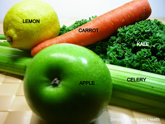 Ingredients for carrot and kale juice