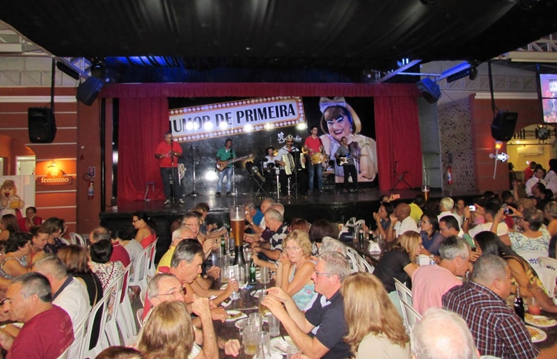 Lupus Bier Fortaleza, Show de humor com jantar na Praia de Iracema