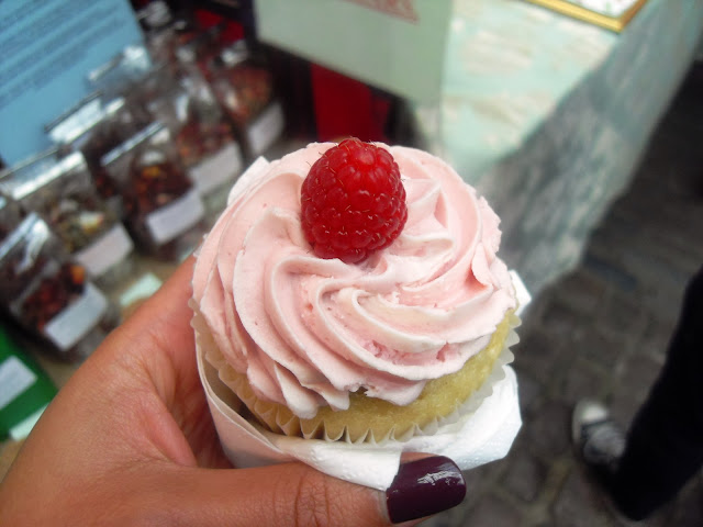 Ruby Tuesday's of London Raspberry Vanilla Cupcake