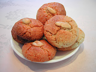 Abambar / Soft Almond Macaroons