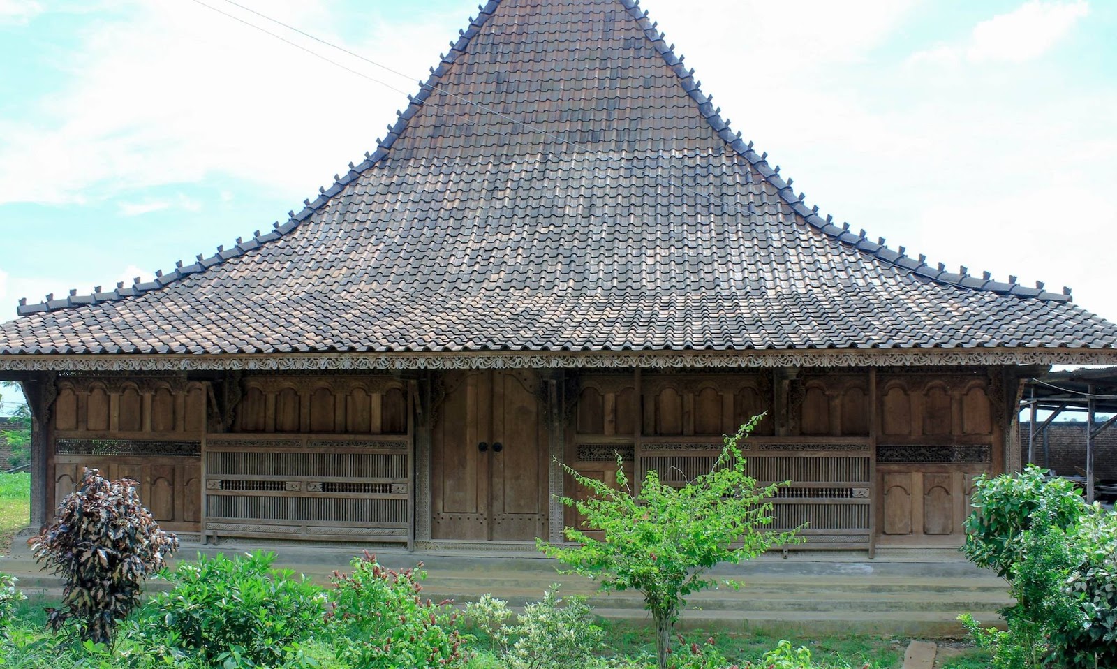  Rumah joglo  antik Jateng Rumah Joglo  Kudusan tiang 25 cm