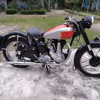 Di jual bsa salur 350 CC 1952