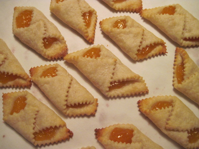 Polish Kolaczki (Filled Cookie)