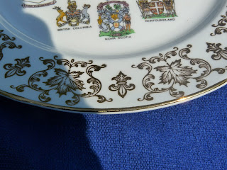 Paragon Canadian coats of arms and emblems  +1957