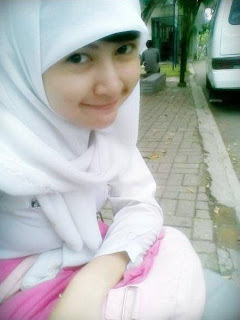 SMA Cantik Manis Imut