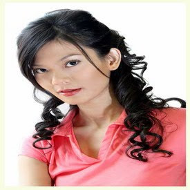 model poni untuk rambut ikal