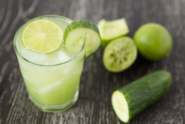 Refreshing Cucumber Lime Margaritas #cocktail #drink