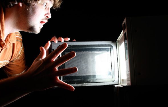 Here's Why Millions Of People Are Throwing Away Their Microwave