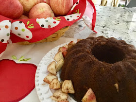 vegan and gluten free Jewish apple cake