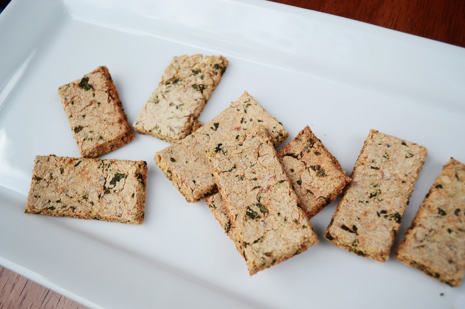 vegan cheezy kale crackers for healthy snacks, grain and gluten free