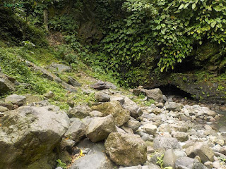 Pinoy Solo Hiker - Dampalit Falls