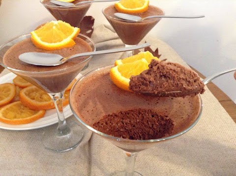 Mousse de chocolate e laranja (vegan)