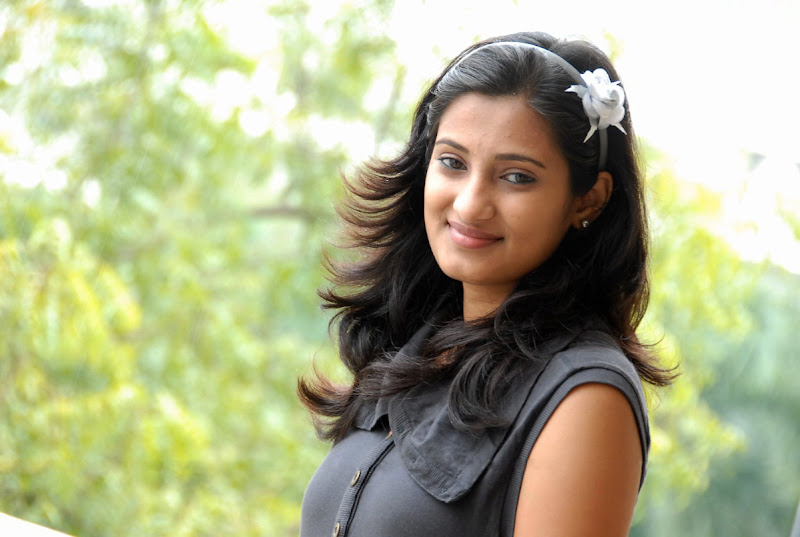 Actress Sowmya Photo Shoot Stills wallpapers