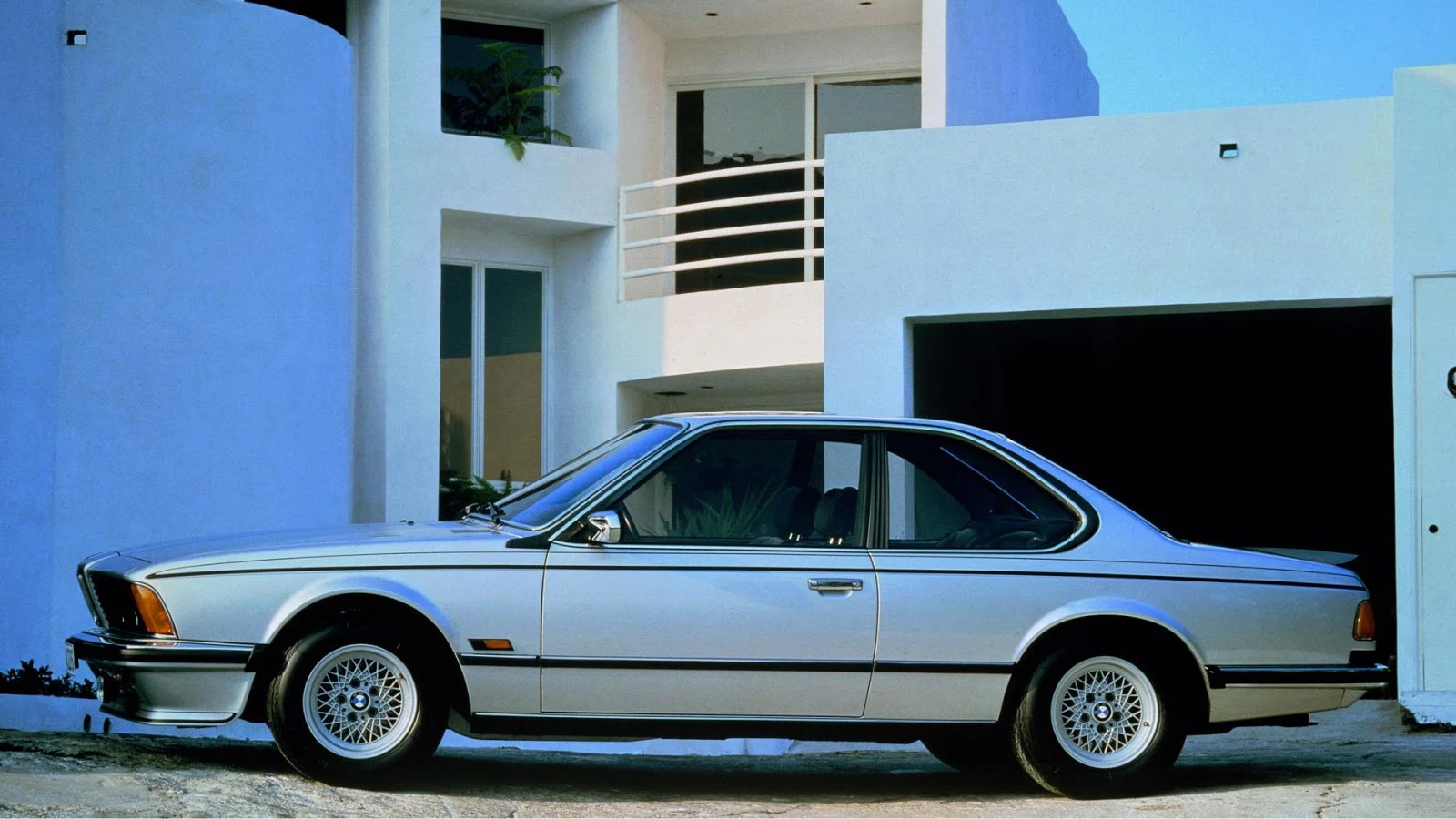 1984-1986 BMW 635 CSi