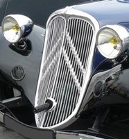 Citroën Traction calandre chromée