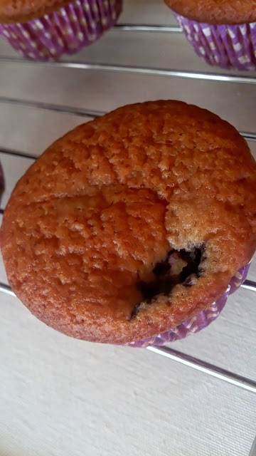 muffin magdalena mora zarzamora otoño verano casero desayuno merienda postre niños frutos del bosque