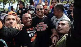Safari Politik di Jawa Barat, Anies Pakai Kaus 'Abdi Nu Ngider Naha Anjeun Nu Keder', Petinggi Nasdem Bilang Soal Sinidiran, Buat Siapa?