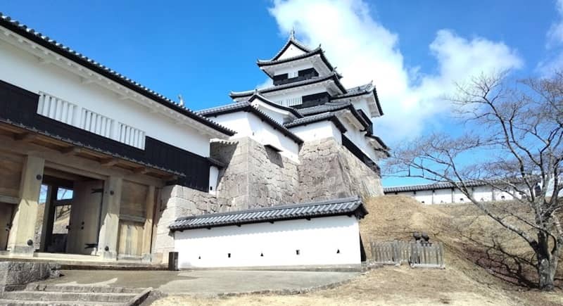 Shirakawa Komine Castle - Japanese Castles You Must Visit in Hokkaido and Tohoku