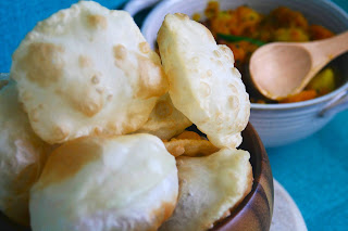 Luchi with Kumro Alur Chorchori
