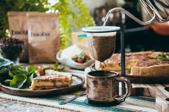Quiche Lorraine com Café