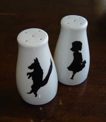 little red riding hood and big bad wolf salt and pepper shakers