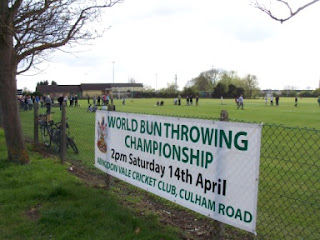 Abingdon World Bun Throwing Championship 2012